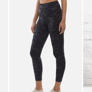 Danskin Black and Gray Camo Print Leggings